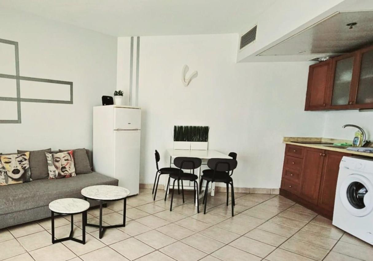 Go To Apartments In Leonardo Bat Jam Pokój zdjęcie